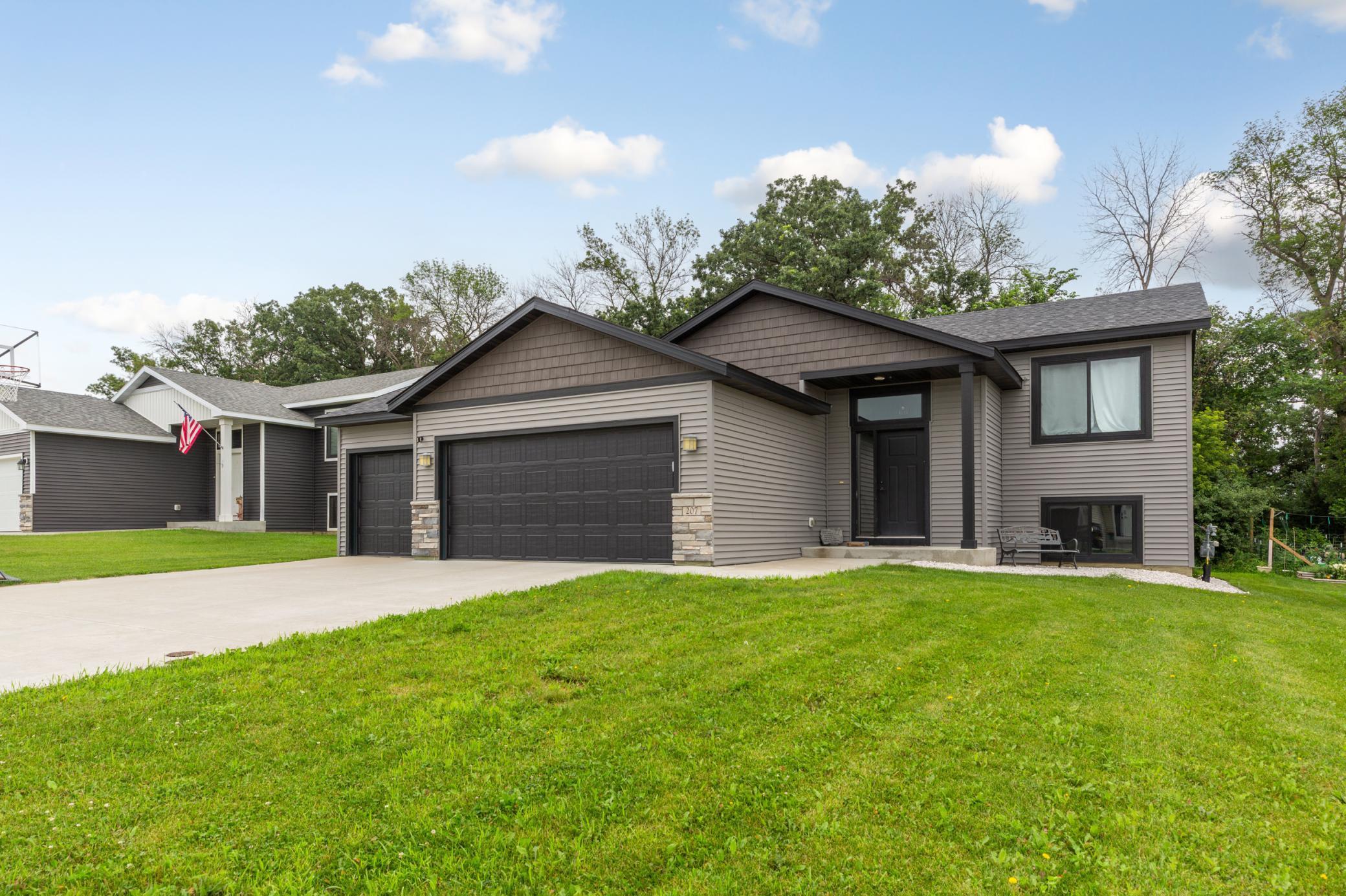 207 Whitetail Lane Kenyon, MN 55946 - Photo 34 of 50