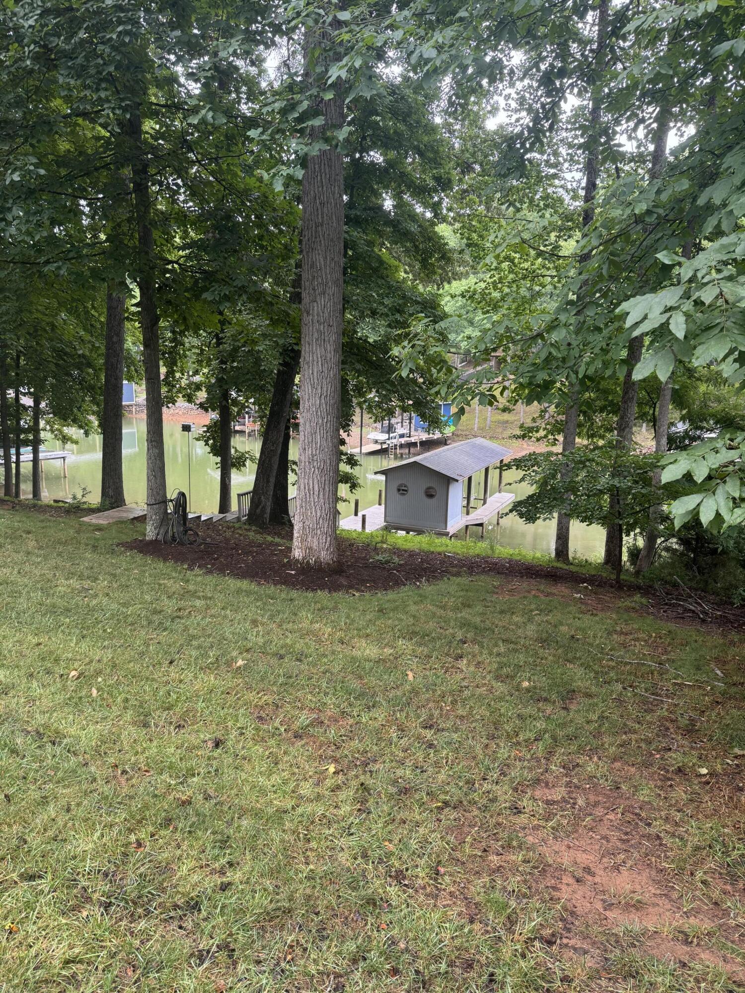274 Woodbrook Road Moneta, VA 24121 - Photo 4 of 6 IMG_3493