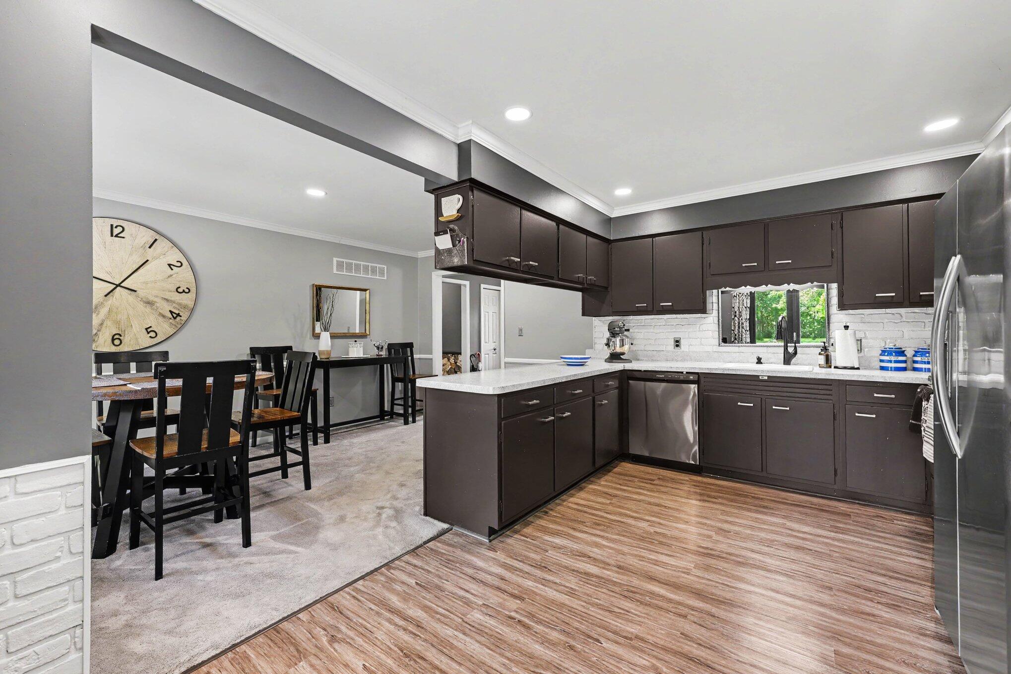 1145 West Bemis Road Saline, MI 48176 - Photo 17 of 62 018_file_9111