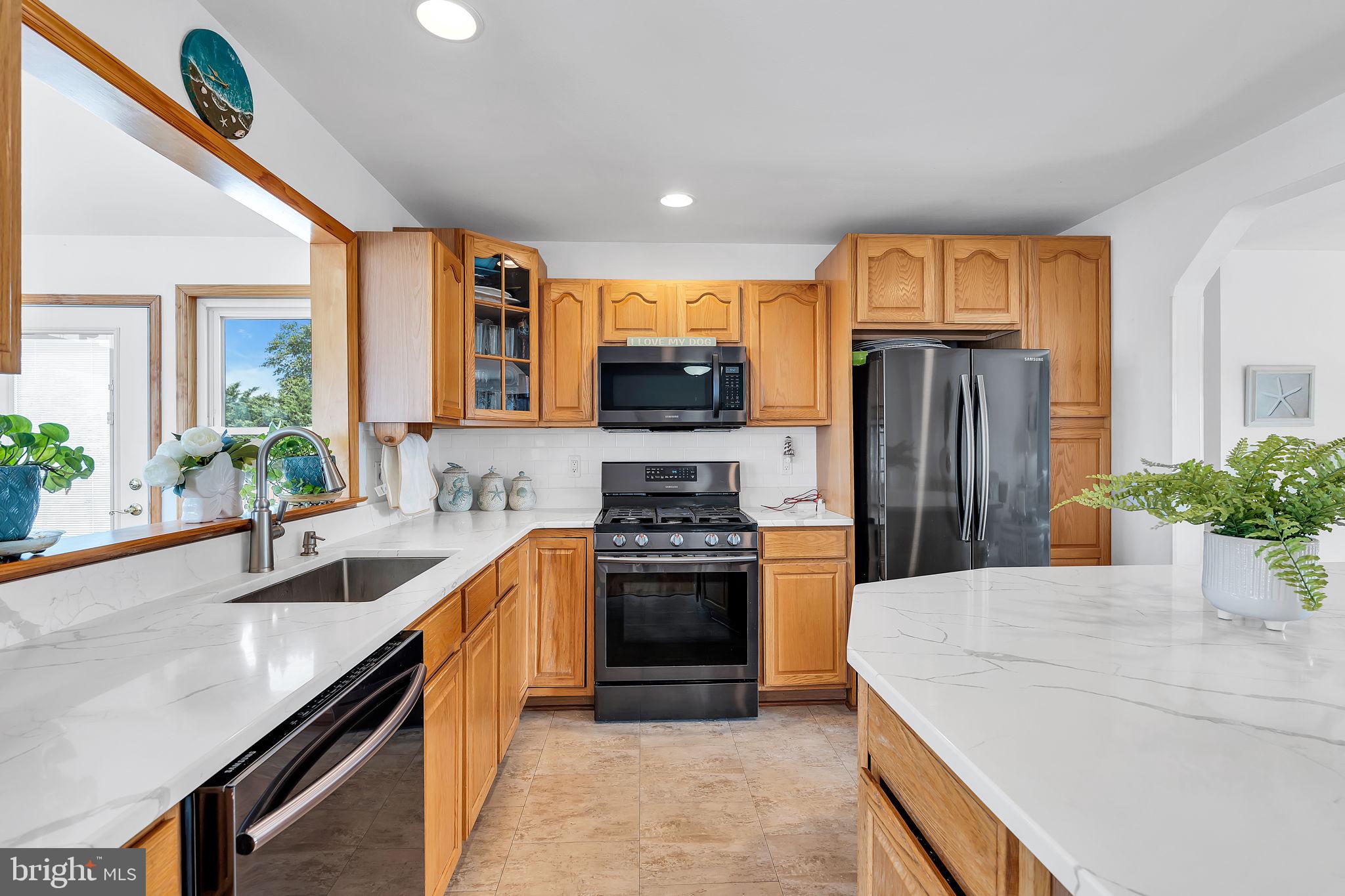 115 Hatteras Road Barnegat, NJ 08005 - Photo 22 of 119