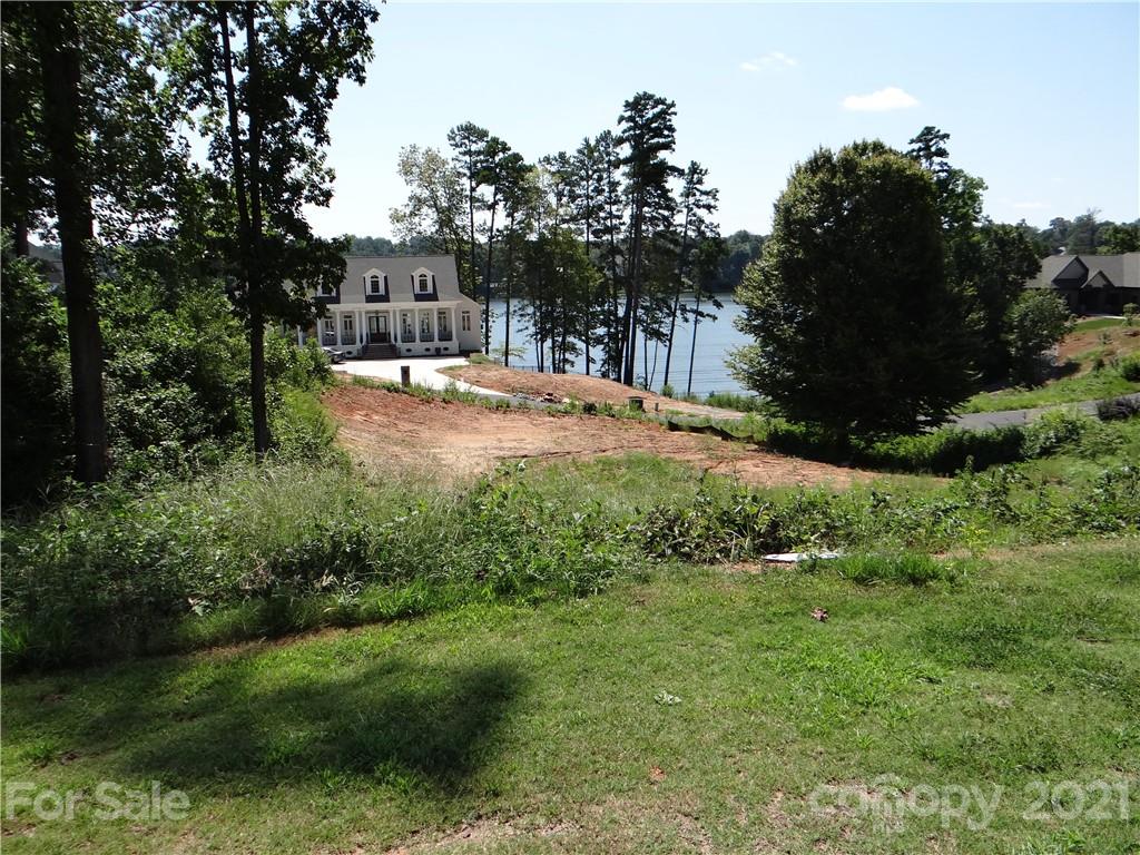 4 Players Ridge Road Hickory, NC 28601 - Photo 14 of 26 Gallery Image 14