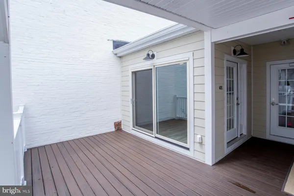 $2,325 | 41 D Bridge Street, Lambertville, NJ 08530