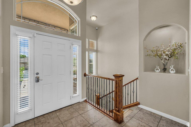 2516 South 2350th Street East St. George, UT 84790 - Photo 4 of 43