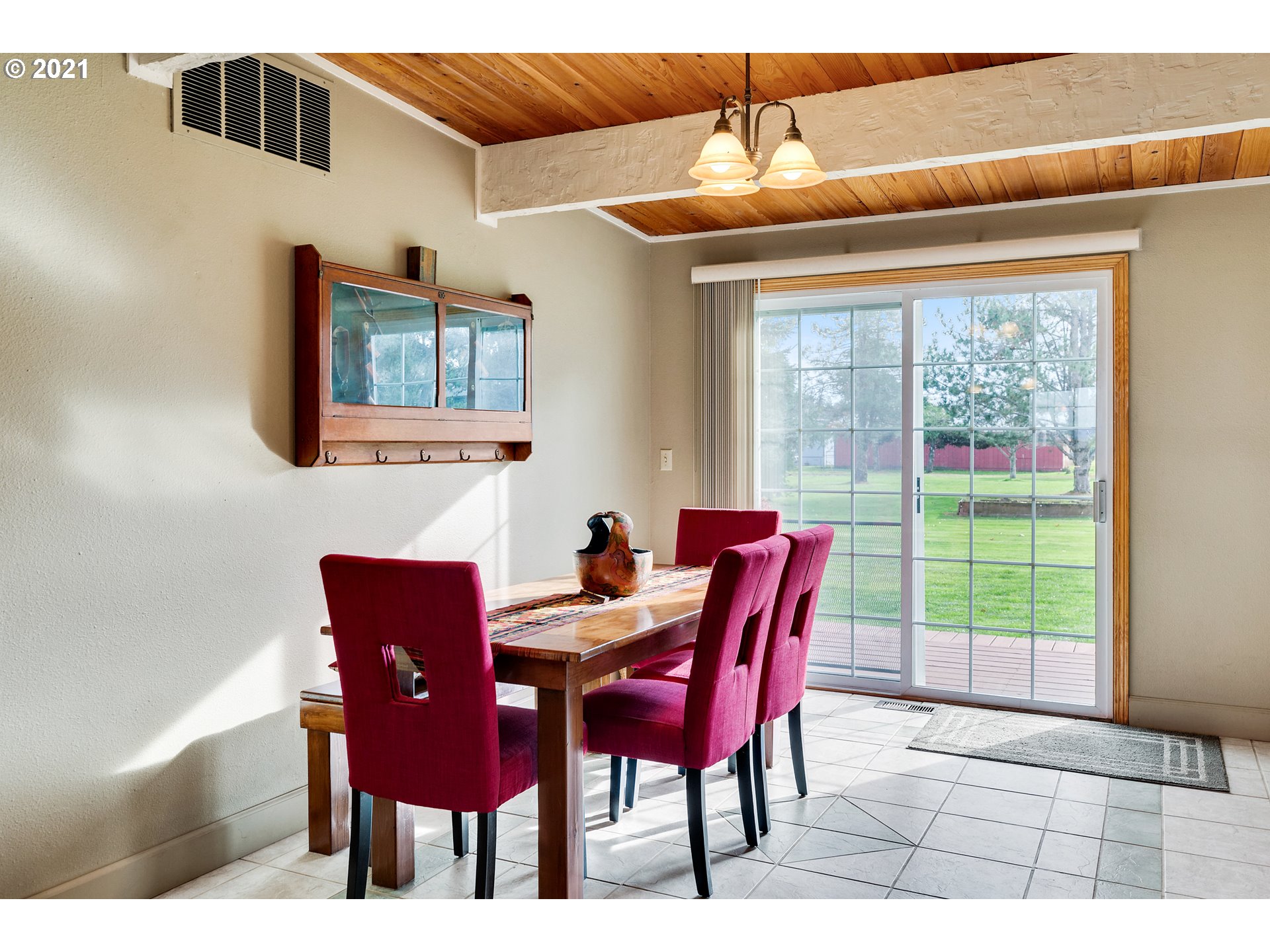 7320 South Mark Road Canby, OR 97013 - Photo 13 of 28 a view of a dining room with furniture window and outside view