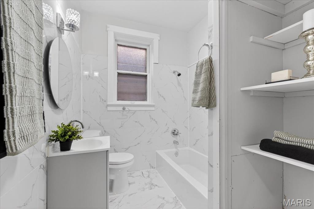 3729 South Spring Avenue St. Louis, MO 63116 - Photo 18 of 43