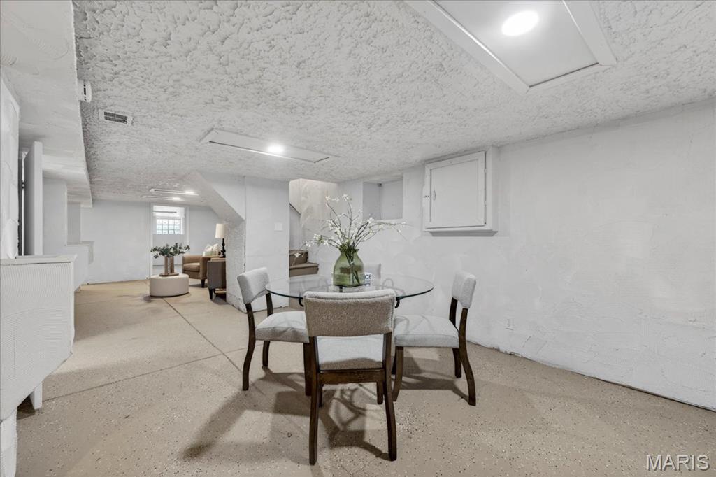 3729 South Spring Avenue St. Louis, MO 63116 - Photo 22 of 43