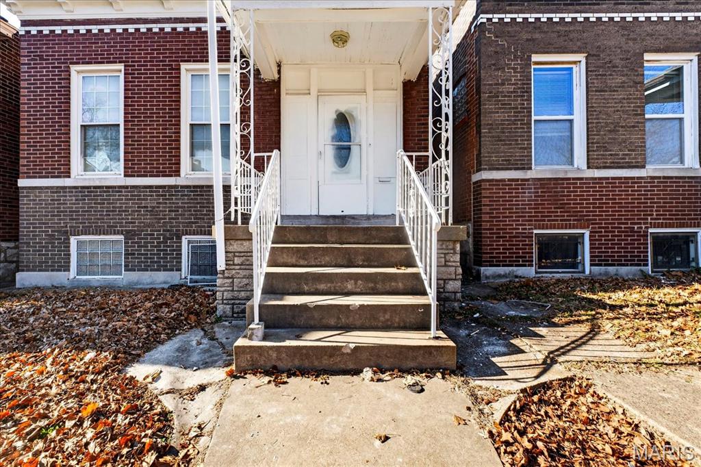 3729 South Spring Avenue St. Louis, MO 63116 - Photo 3 of 43