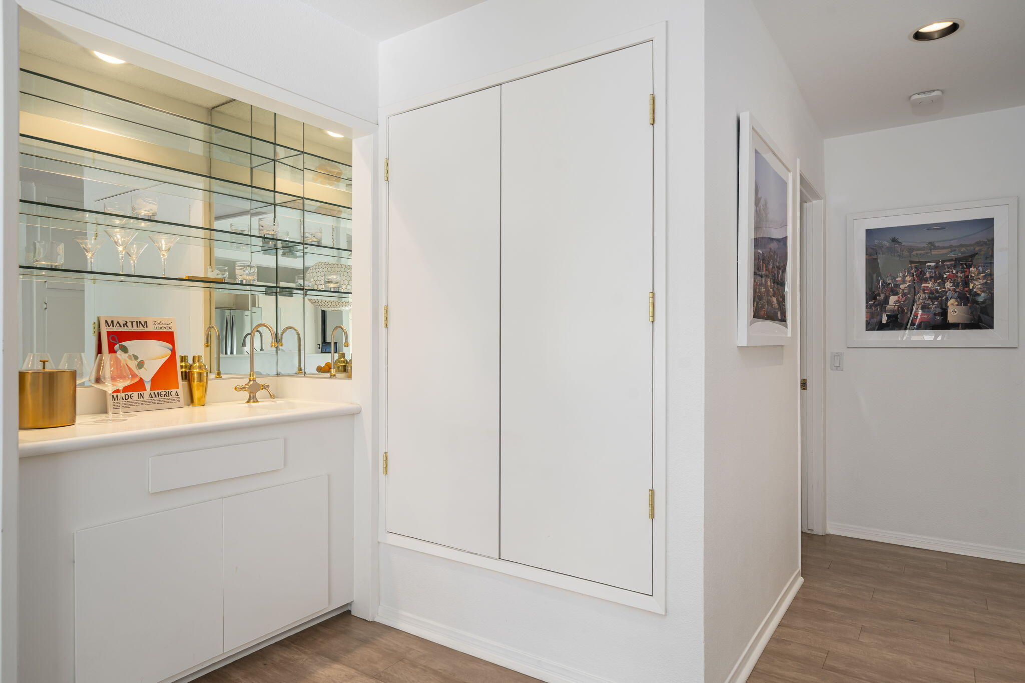 70300 Camino Del Cerro Rancho Mirage, CA 92270 - Photo 14 of 35 Wet Bar