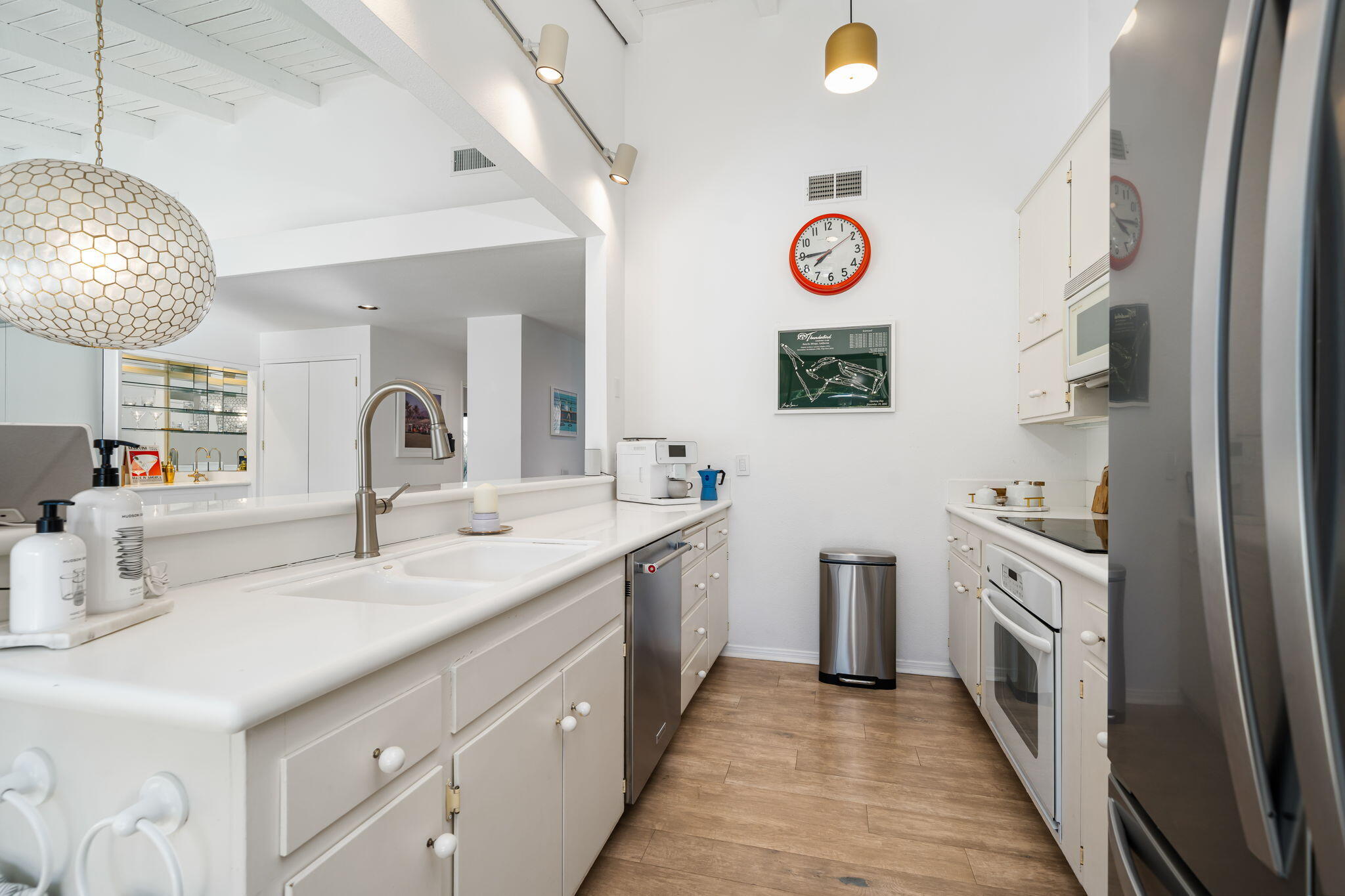 70300 Camino Del Cerro Rancho Mirage, CA 92270 - Photo 22 of 35 Kitchen