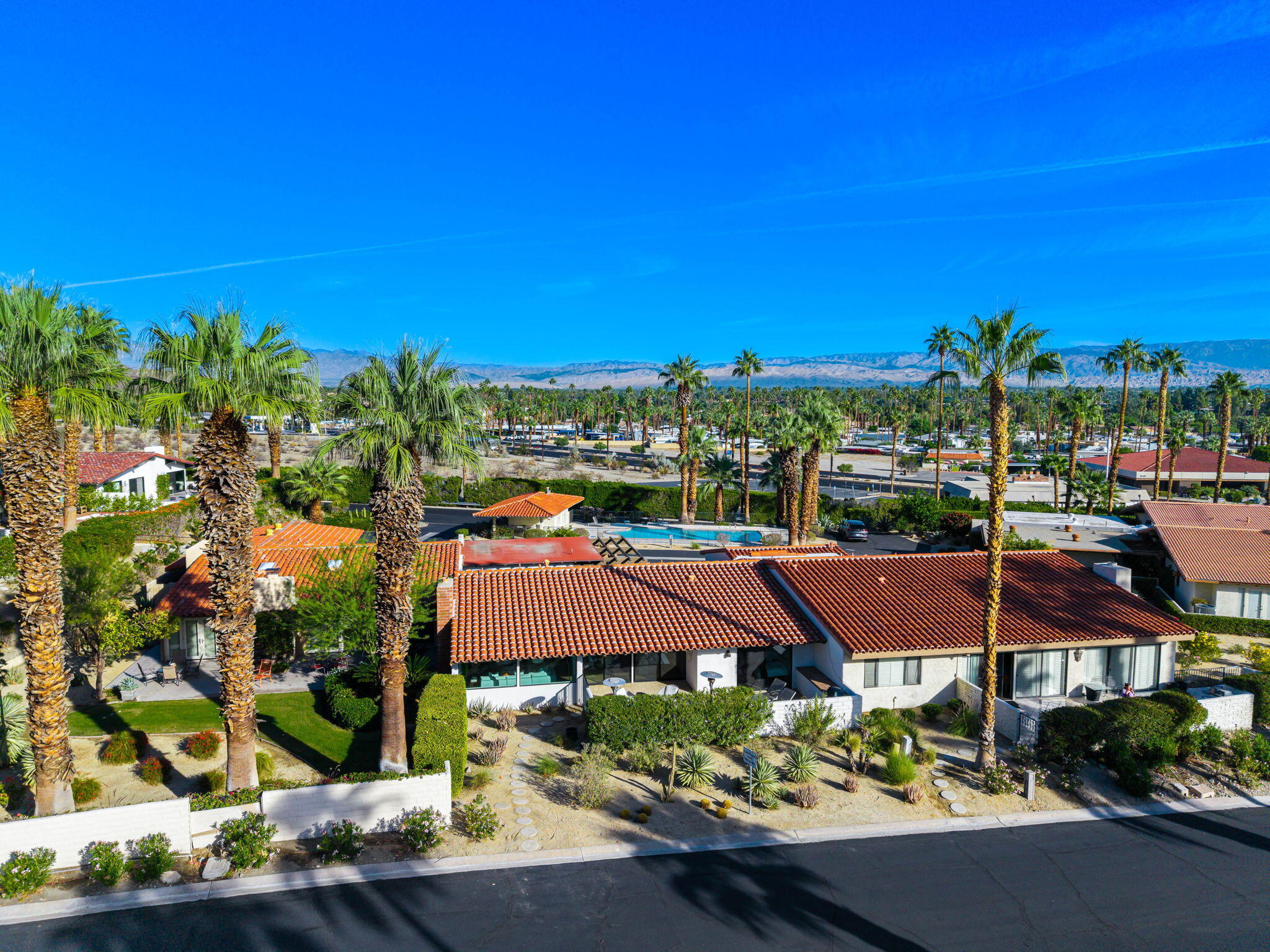 70300 Camino Del Cerro Rancho Mirage, CA 92270 - Photo 34 of 35 Rear View