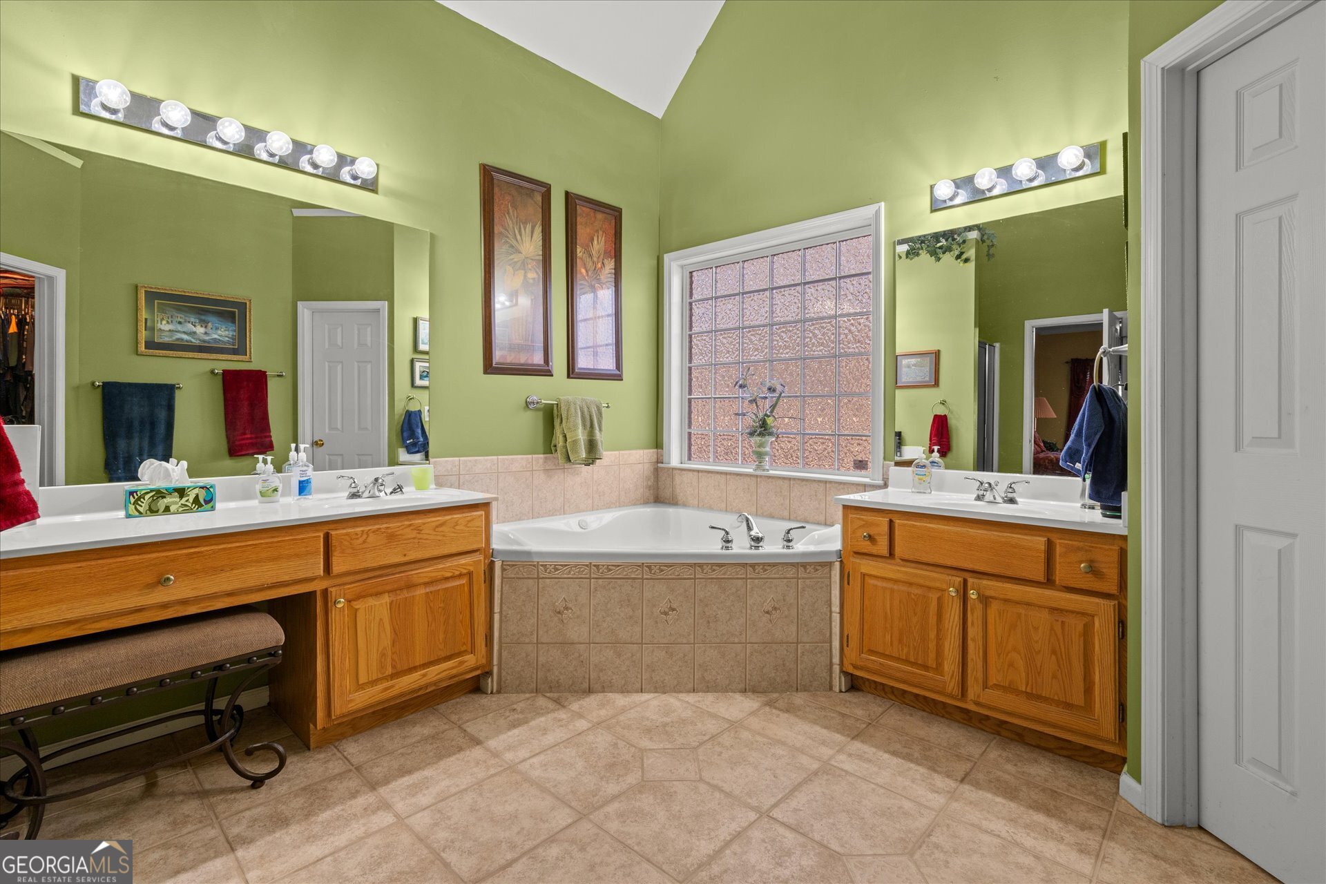 4051 Golfview Court Villa Rica, GA 30180 - Photo 27 of 77