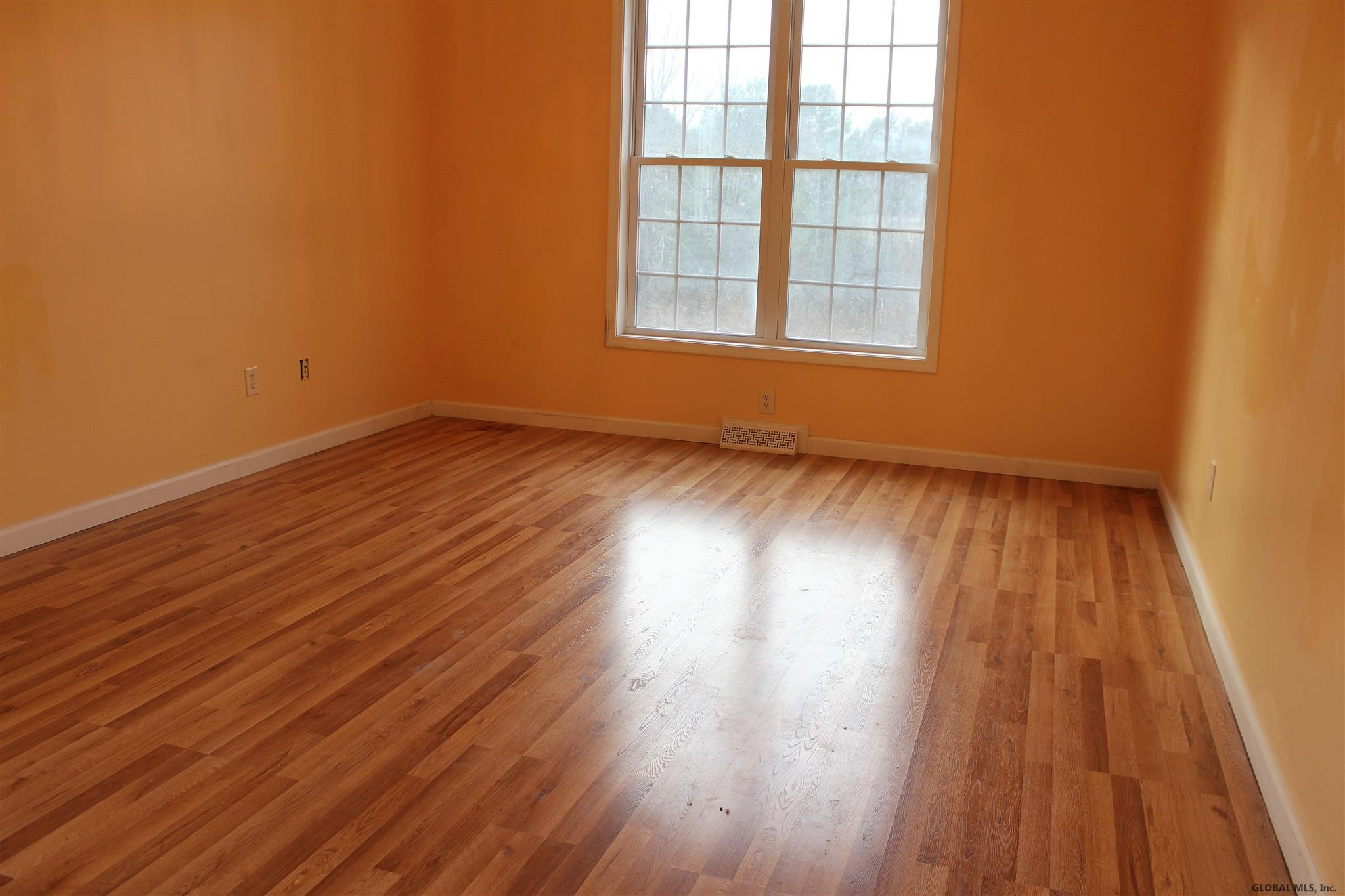 673 Swaggertown Road Schenectady, NY 12302 - Photo 18 of 35 Photo 18