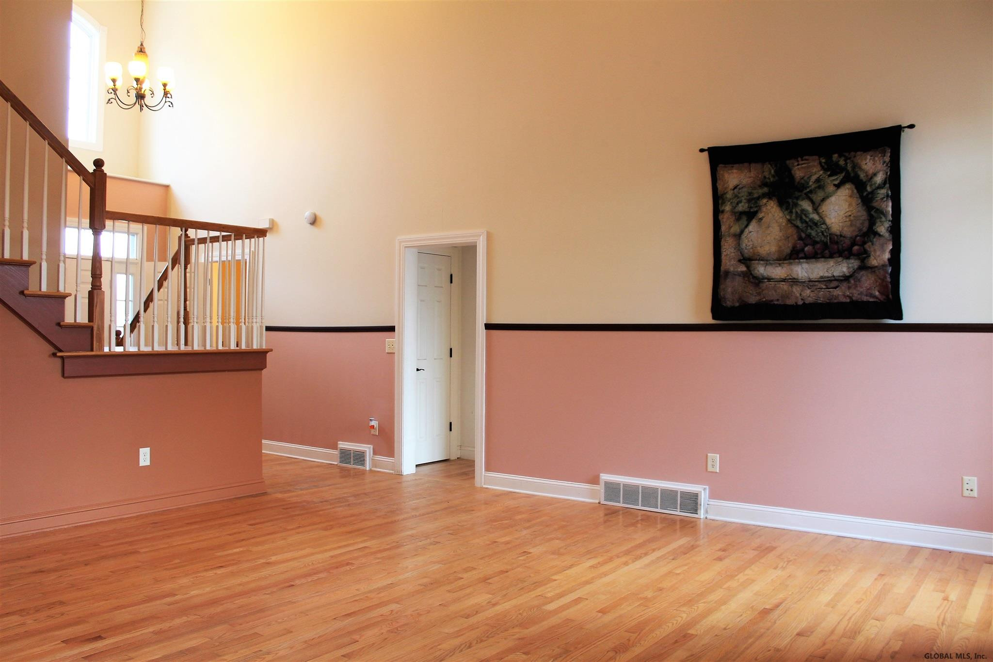673 Swaggertown Road Schenectady, NY 12302 - Photo 3 of 35 Photo 3