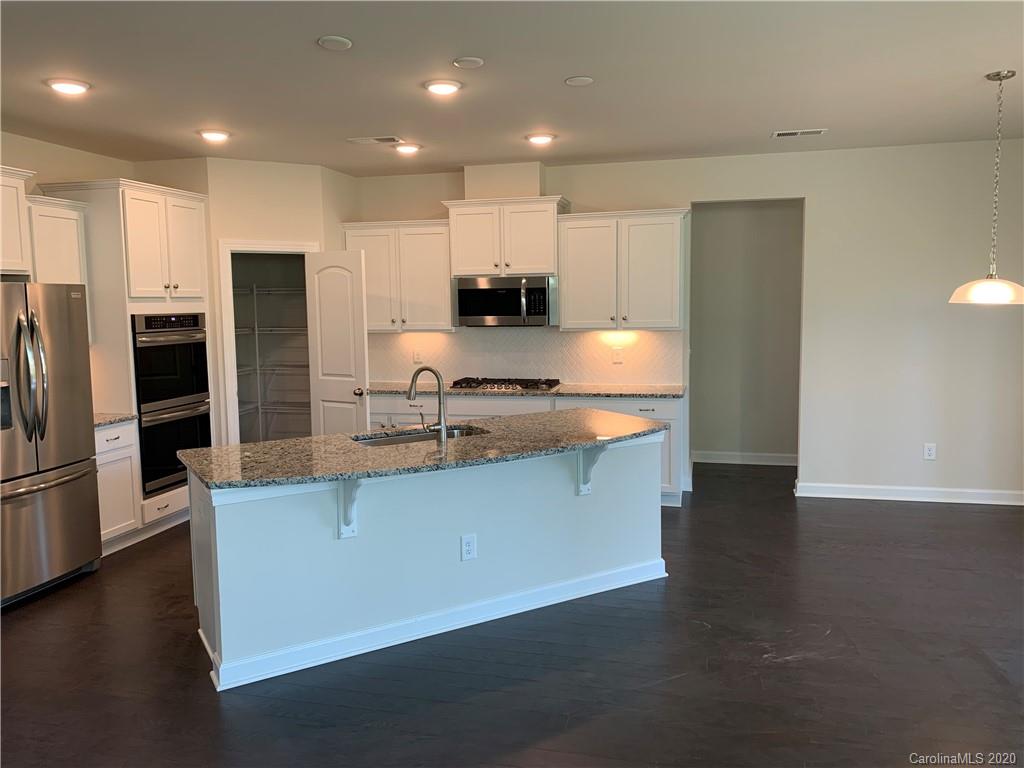 16720 Setter Point Lane Davidson, NC 28036 - Photo 10 of 32 Gallery Image 10
