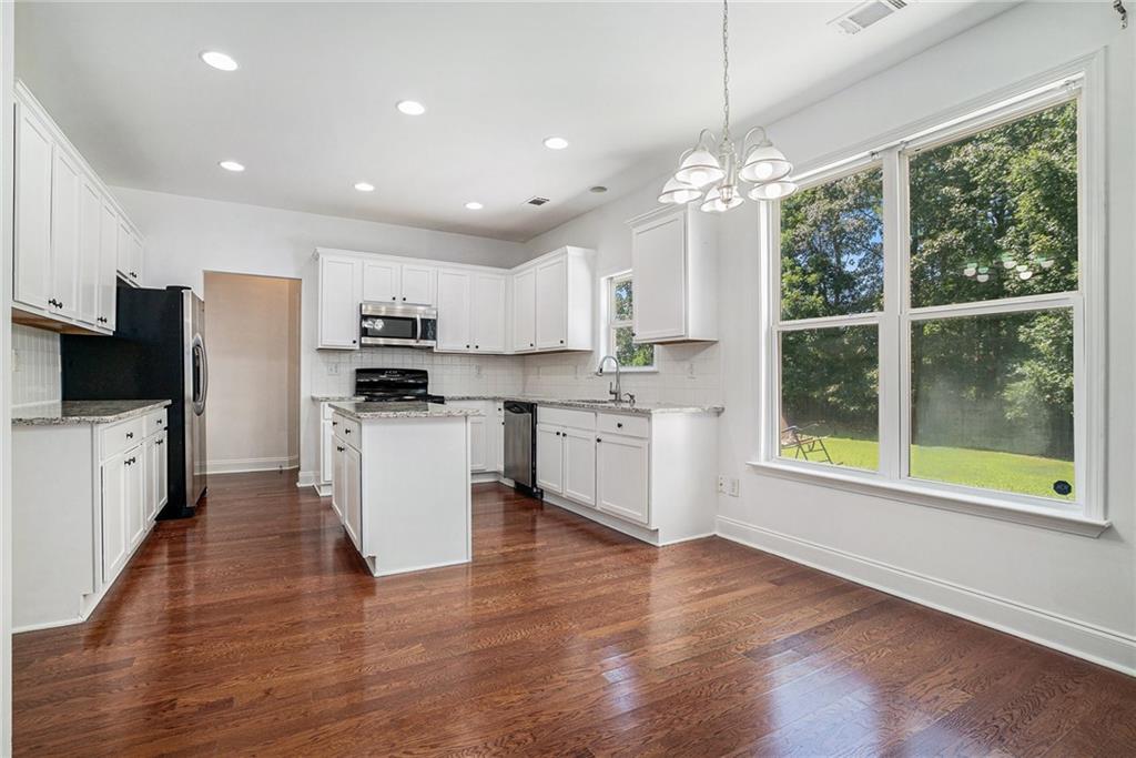 2479 Mitford Court Dacula, GA 30019 - Photo 2 of 12