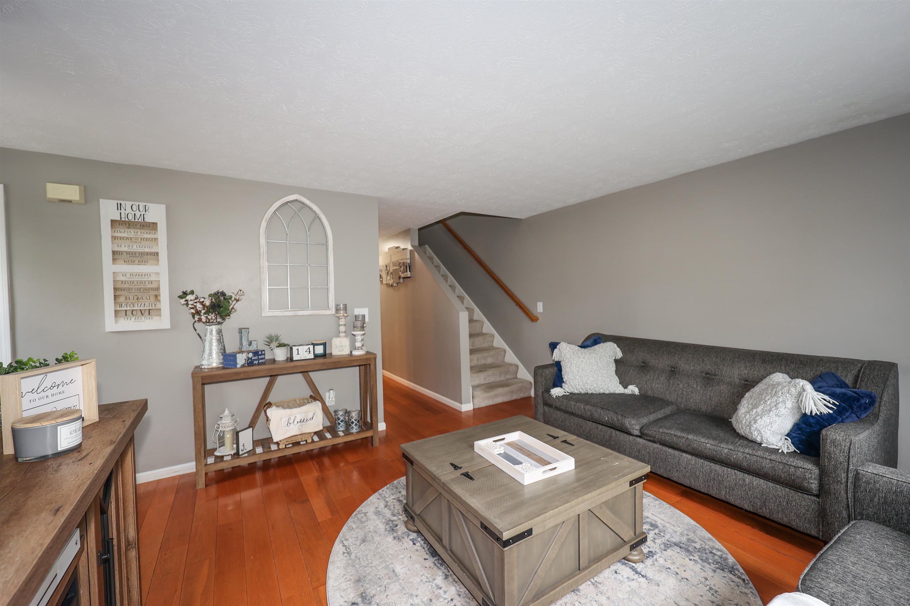 33 Dale Road, Unit B Hooksett, NH 03106 - Photo 18 of 36