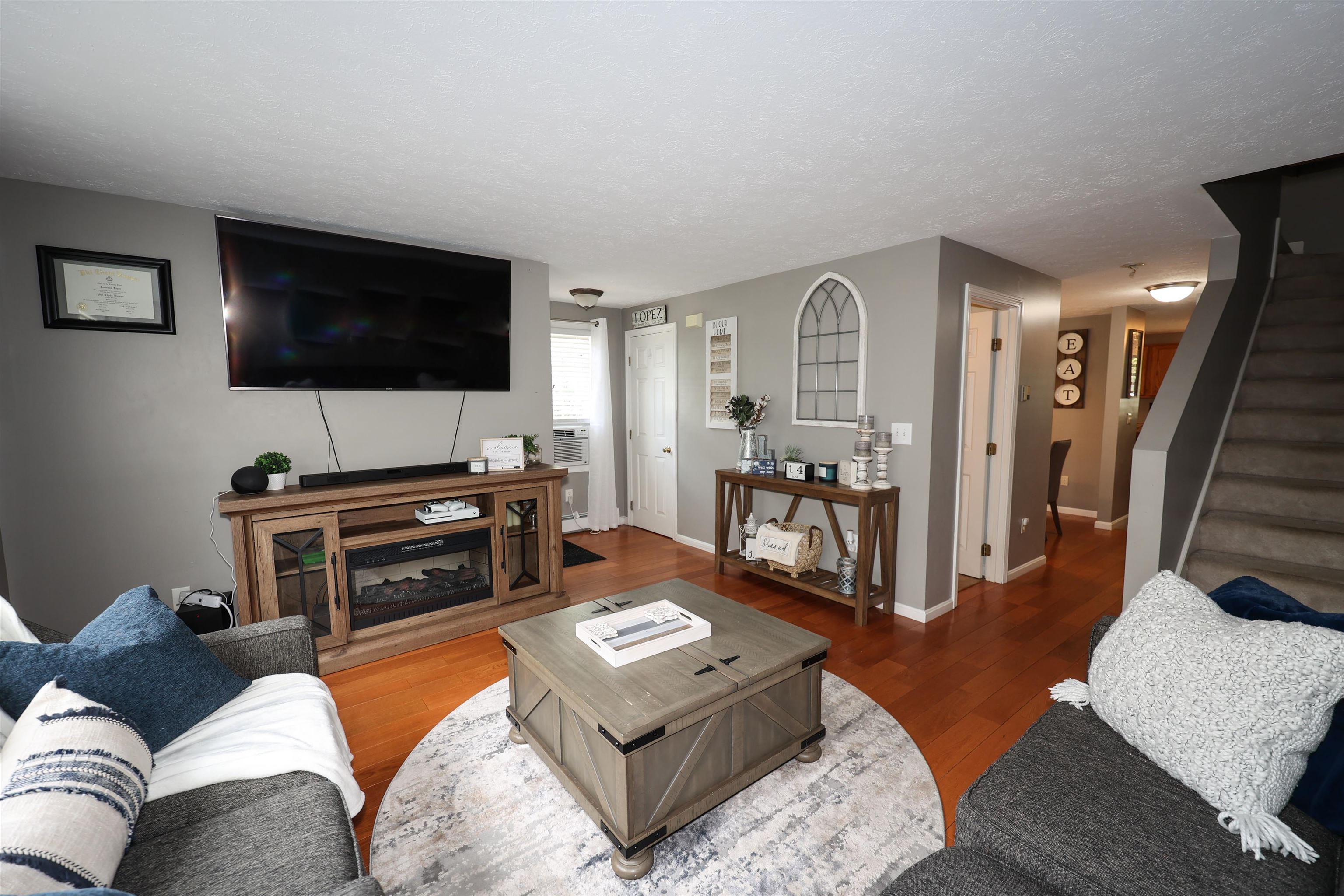 33 Dale Road, Unit B Hooksett, NH 03106 - Photo 19 of 36