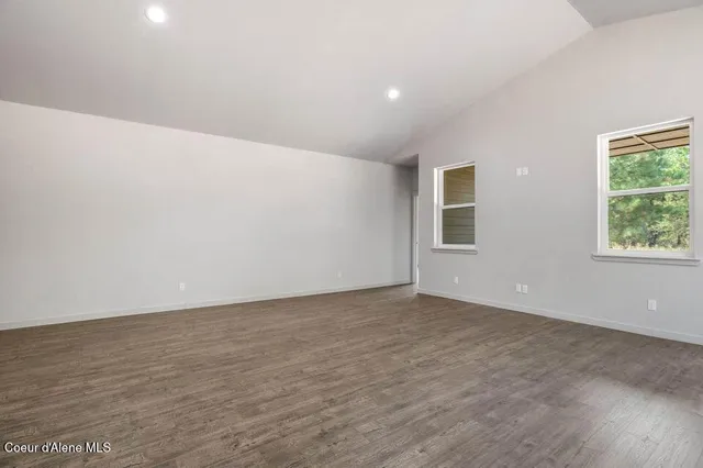 $542,000 | 40 James Wy Road, Oldtown, ID 83822