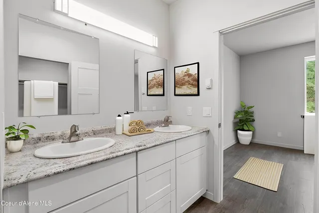 $542,000 | 40 James Wy Road, Oldtown, ID 83822