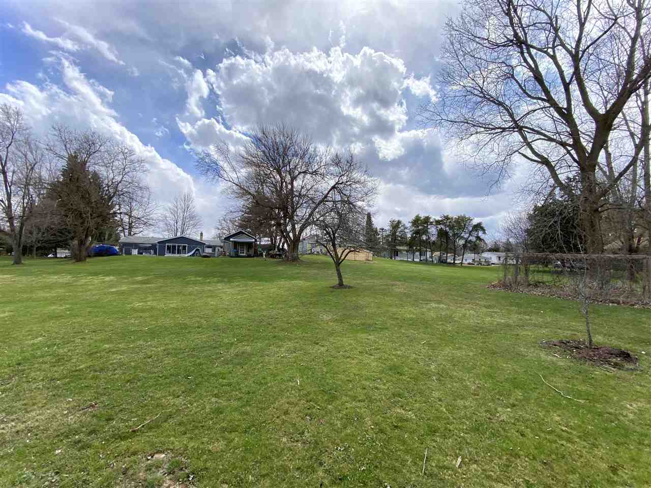 633 Richardson Road Owosso, MI 48867 - Photo 59 of 64 50070798-58.JPG