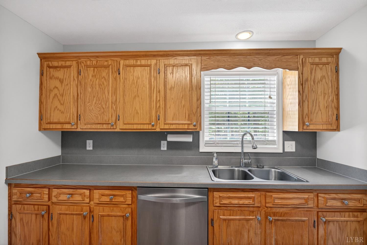 1301 Hummingbird Lane Spout Spring, VA 24593 - Photo 12 of 69 Gallery Image 12
