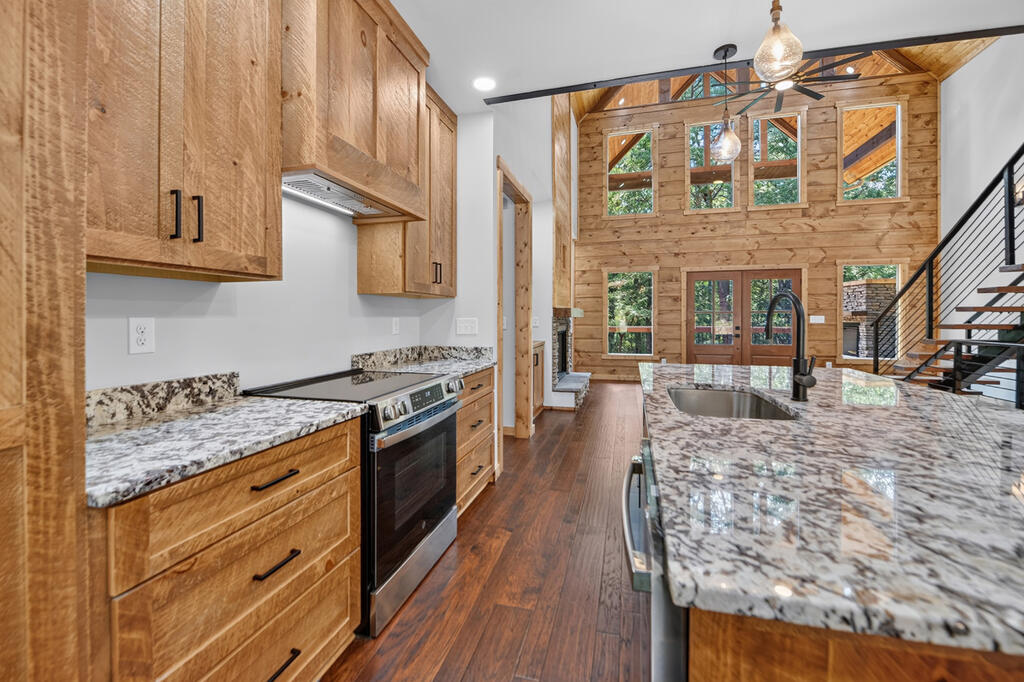 200 West Goldmine Road Ellijay, GA 30536 - Photo 20 of 67 Gallery Image 20