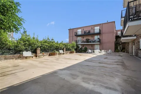 $225,000 | 3000 St Charles Avenue, Unit 409, New Orleans, LA 70115