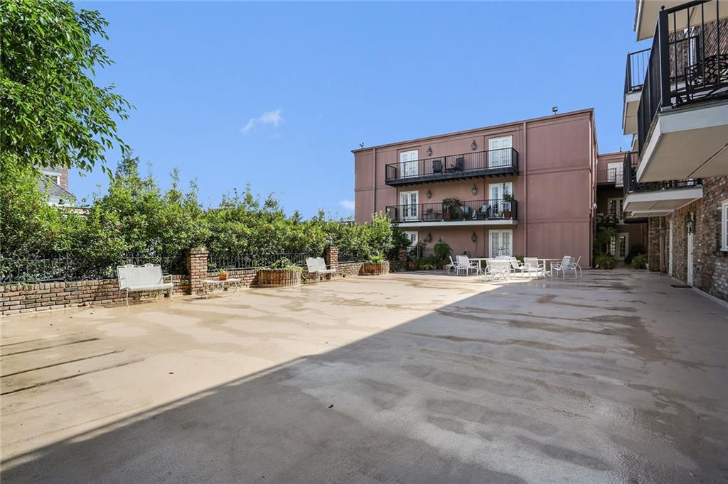 3000 St Charles Avenue, Unit 409 New Orleans, LA 70115 - Photo 17 of 21