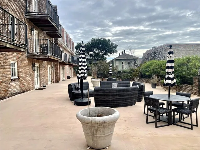 $225,000 | 3000 St Charles Avenue, Unit 409, New Orleans, LA 70115