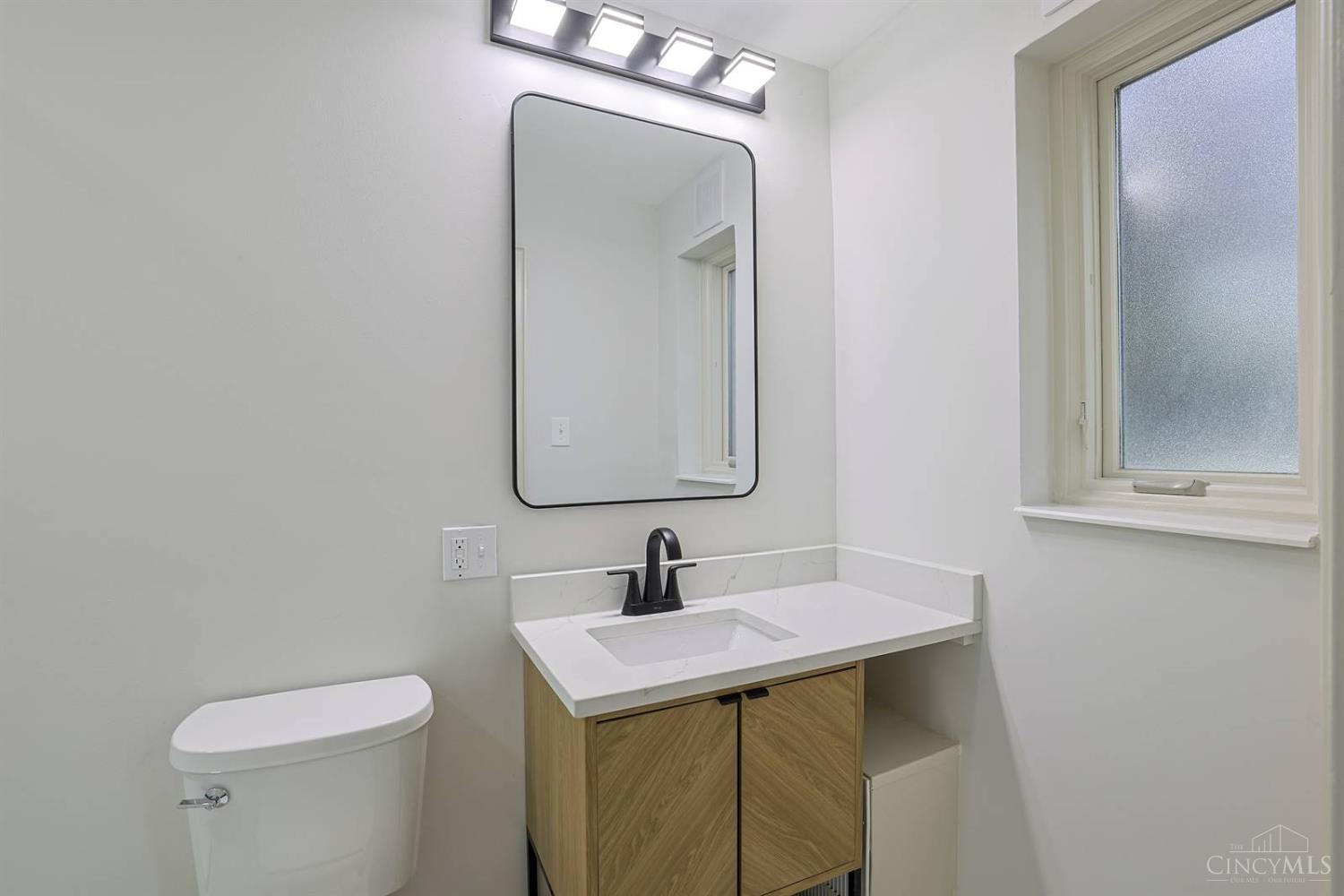 2378 Madison Road, Unit E1C Cincinnati, OH 45208 - Photo 21 of 37