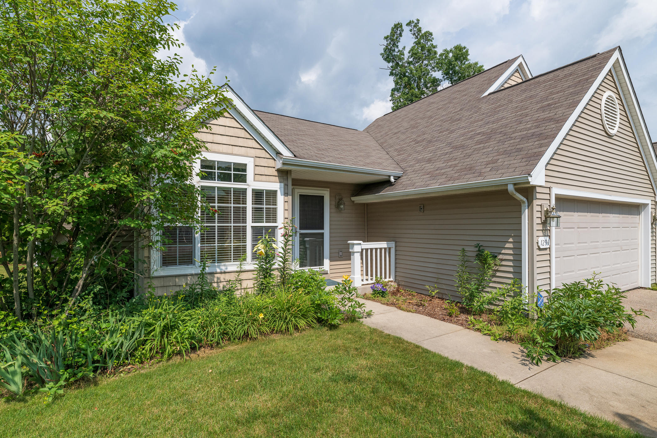 1294 Harrier Ridge Kalamazoo, MI 49009 - Photo 52 of 52 1294 Harrier Ridge-54