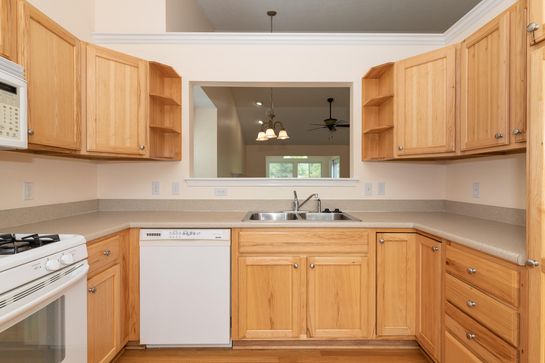 1294 Harrier Ridge Kalamazoo, MI 49009 - Photo 7 of 52 1294 Harrier Ridge-5