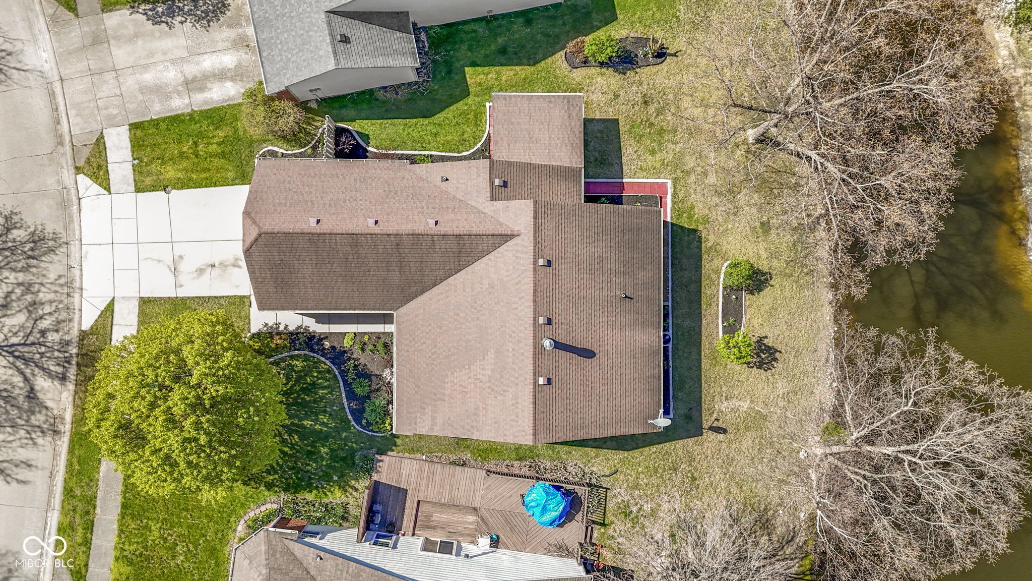 9526 Colony Pointe E Drive Indianapolis, IN 46250 - Photo 40 of 44