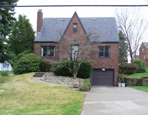601 Greenlee Road Whitehall, PA 15227 - Photo 1 of 8 Exterior Front.