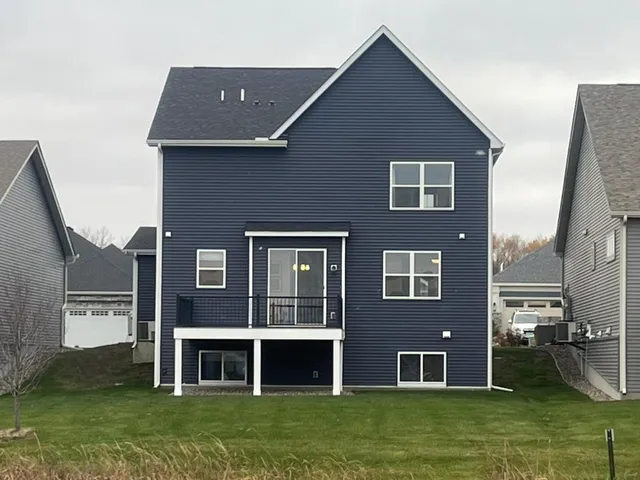 $575,000 | 1959 Oakpointe Drive, Waconia, MN 55387