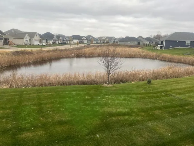 $575,000 | 1959 Oakpointe Drive, Waconia, MN 55387