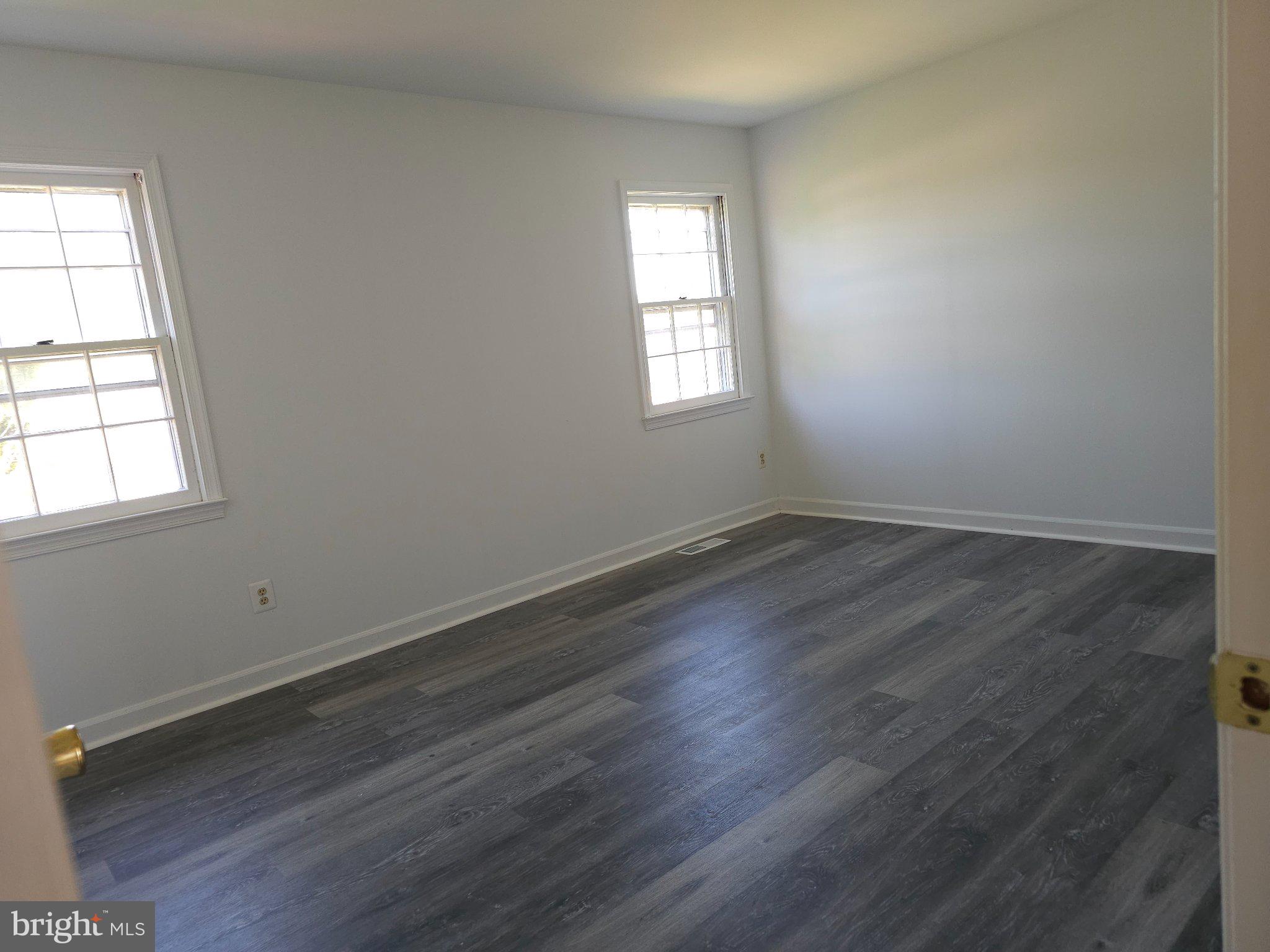 13824 Poplar Tree Road Chantilly, VA 20151 - Photo 26 of 33 Gallery Image 26