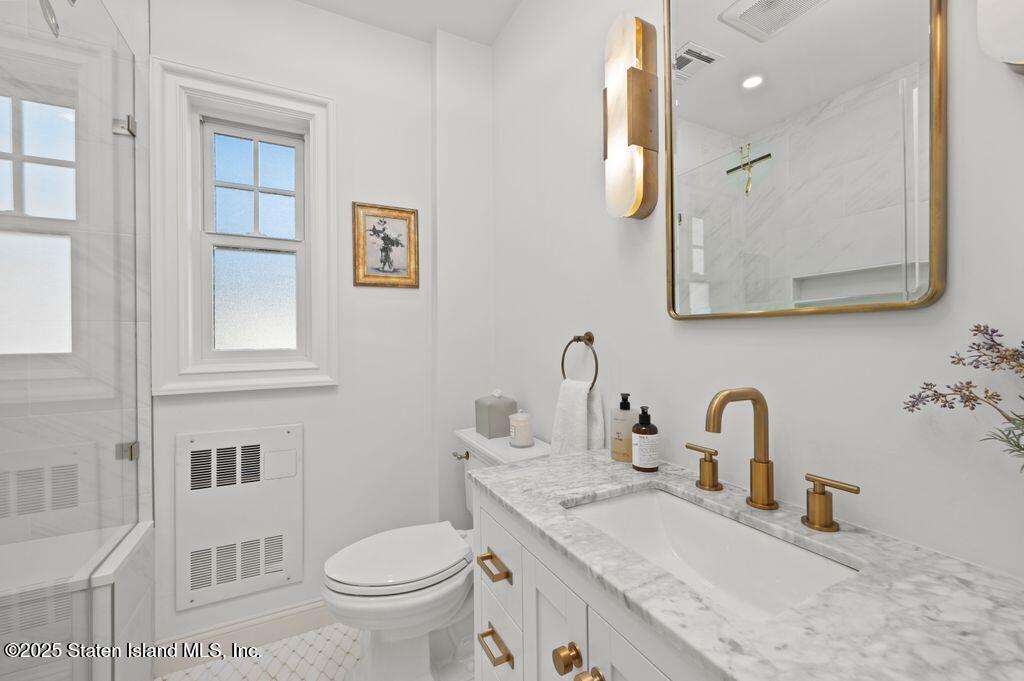 46 Rokeby Place Staten Island, NY 10310 - Photo 14 of 24 13