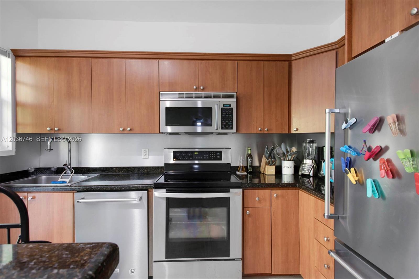 901 3rd Street, Unit 3 Miami Beach, FL 33139 - Photo 11 of 13