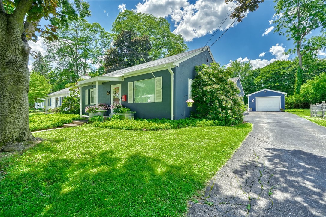 125 Penhurst Road Brighton, NY 14610 - Photo 2 of 46