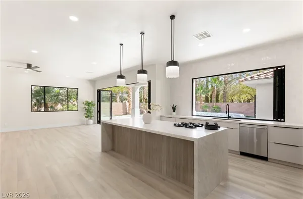 $1,950,000 | 10626 San Vercelli Court, Las Vegas, NV 89141