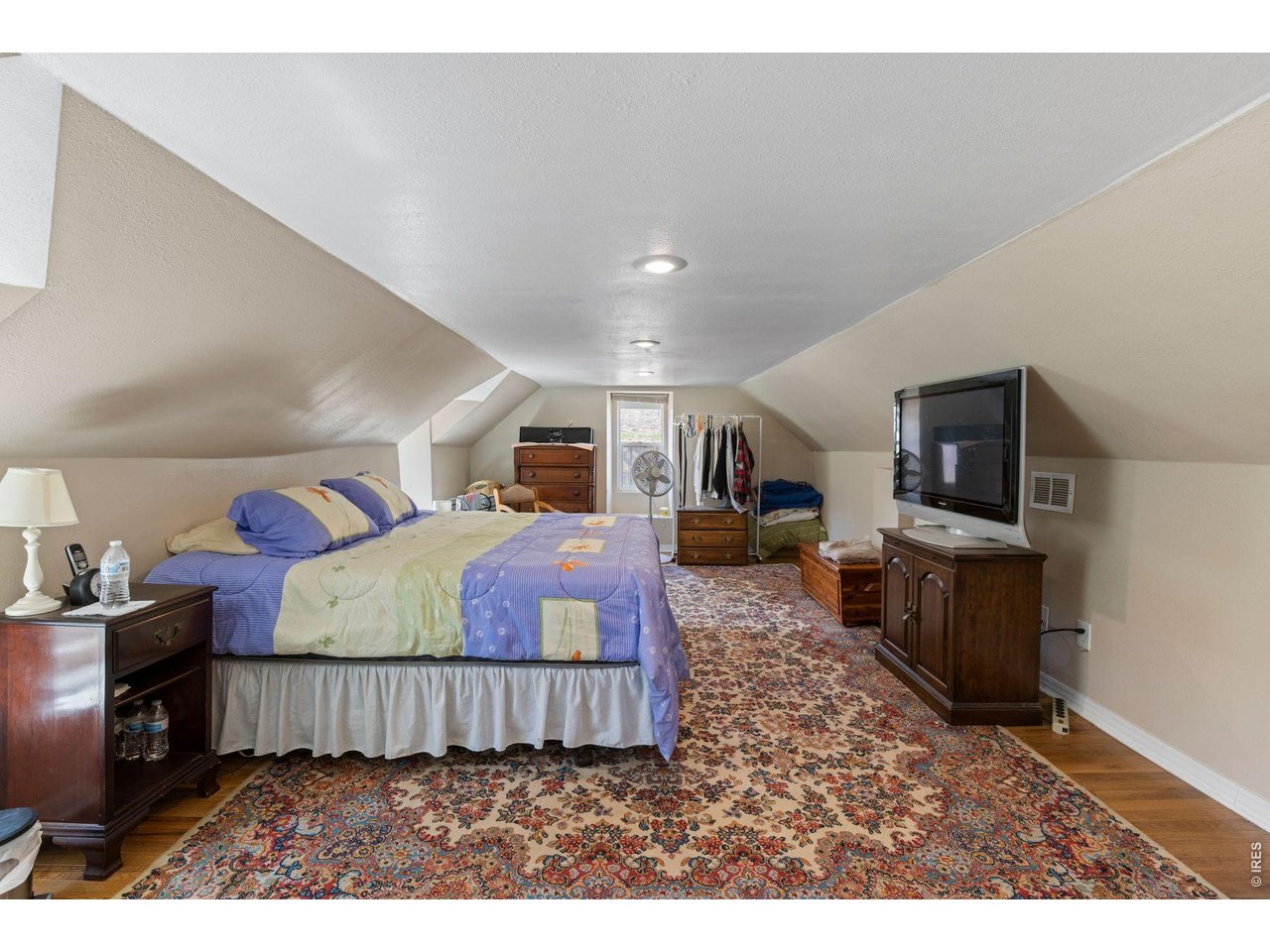 1312 Steamboat Valley Road Lyons, CO 80540 - Photo 22 of 38 Upper level bedroom