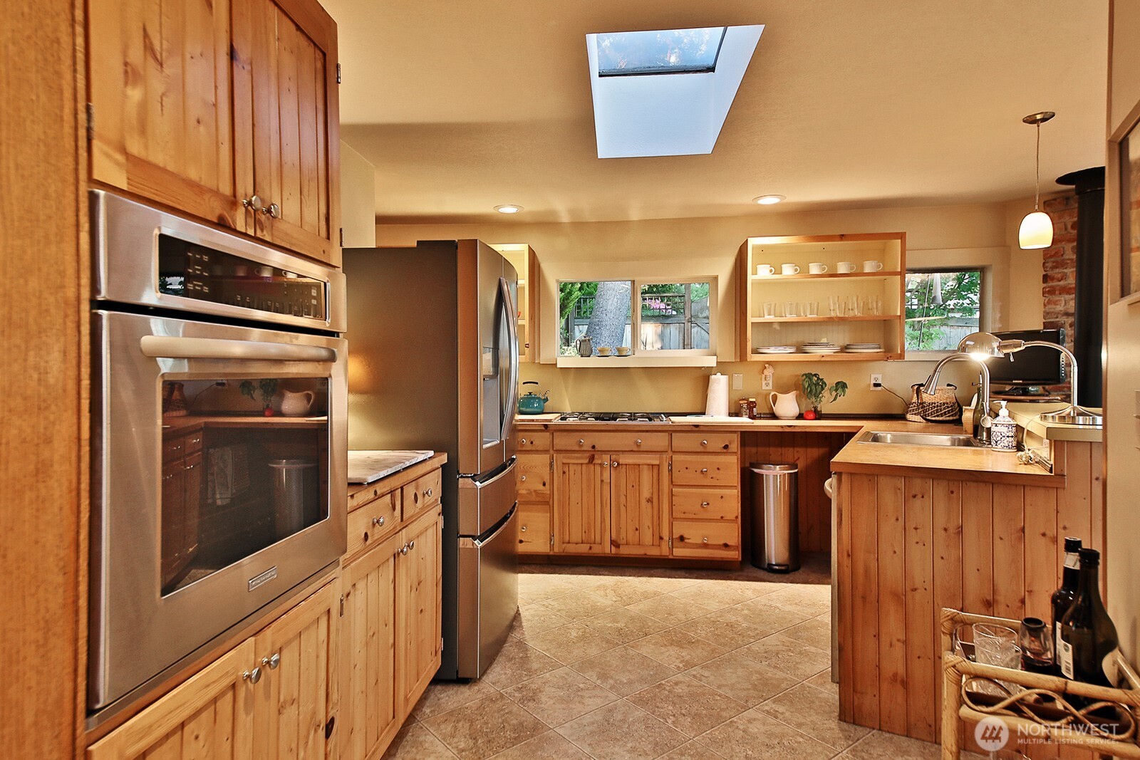 5536 Mutiny Sands Road Freeland, WA 98249 - Photo 8 of 40 Gallery Image 8