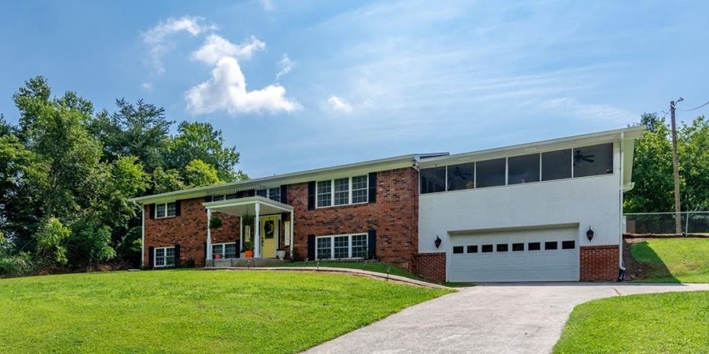 467 Walnut Street Spring City, TN 37381 - Photo 2 of 70 Gallery Image 2
