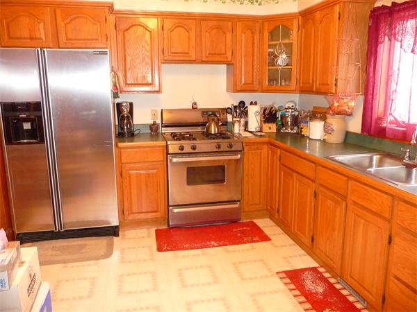 44 Pleasant Street Warren, MA 01092 - Photo 5 of 28 Gallery Image 5