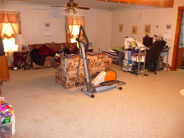 44 Pleasant Street Warren, MA 01092 - Photo 7 of 28 Gallery Image 7