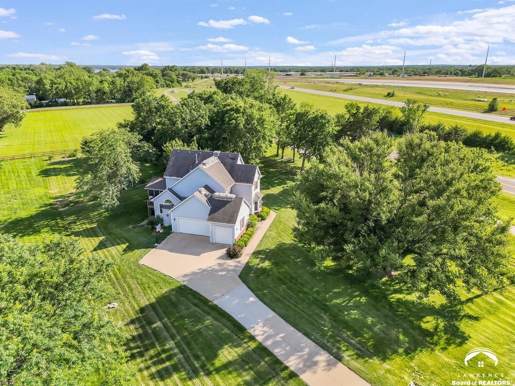 903 North 1464th Road Lawrence, KS 66049 - Photo 13 of 48