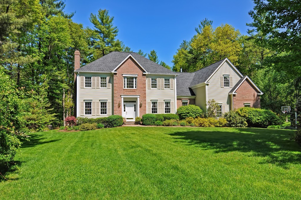 34 Falcon Ridge Drive Hopkinton, MA 01748 - Photo 1 of 29