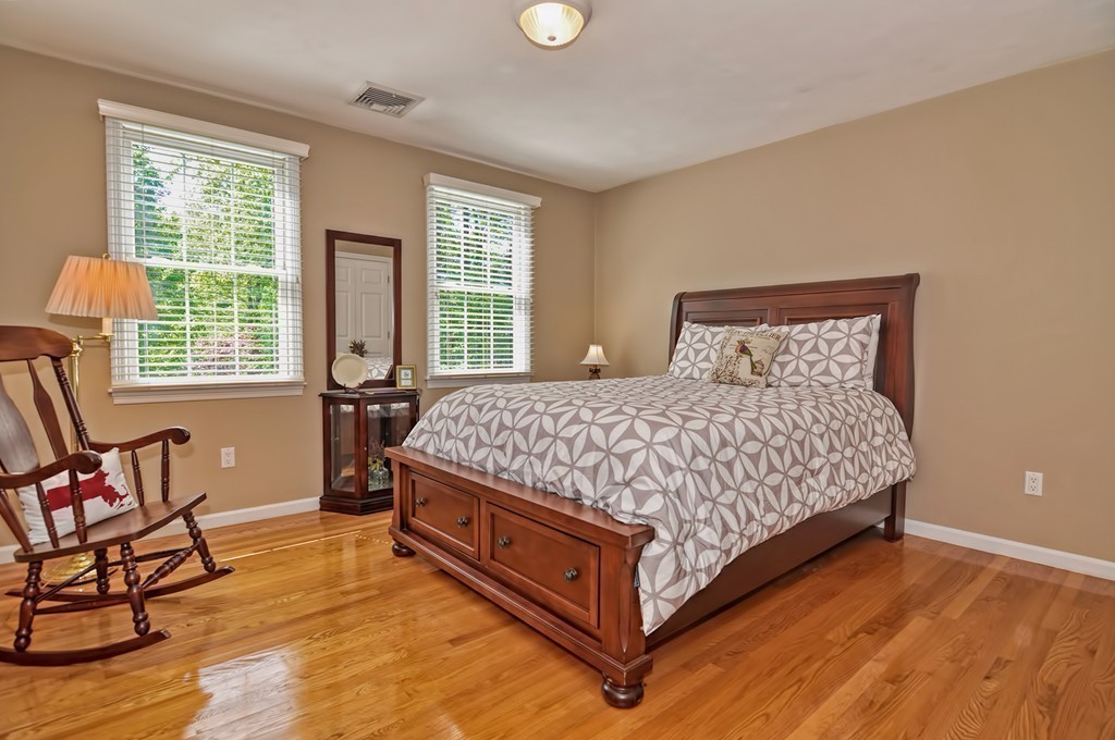 34 Falcon Ridge Drive Hopkinton, MA 01748 - Photo 18 of 29