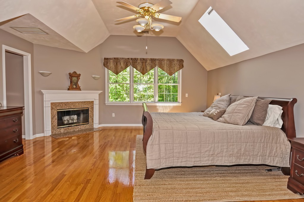 34 Falcon Ridge Drive Hopkinton, MA 01748 - Photo 21 of 29